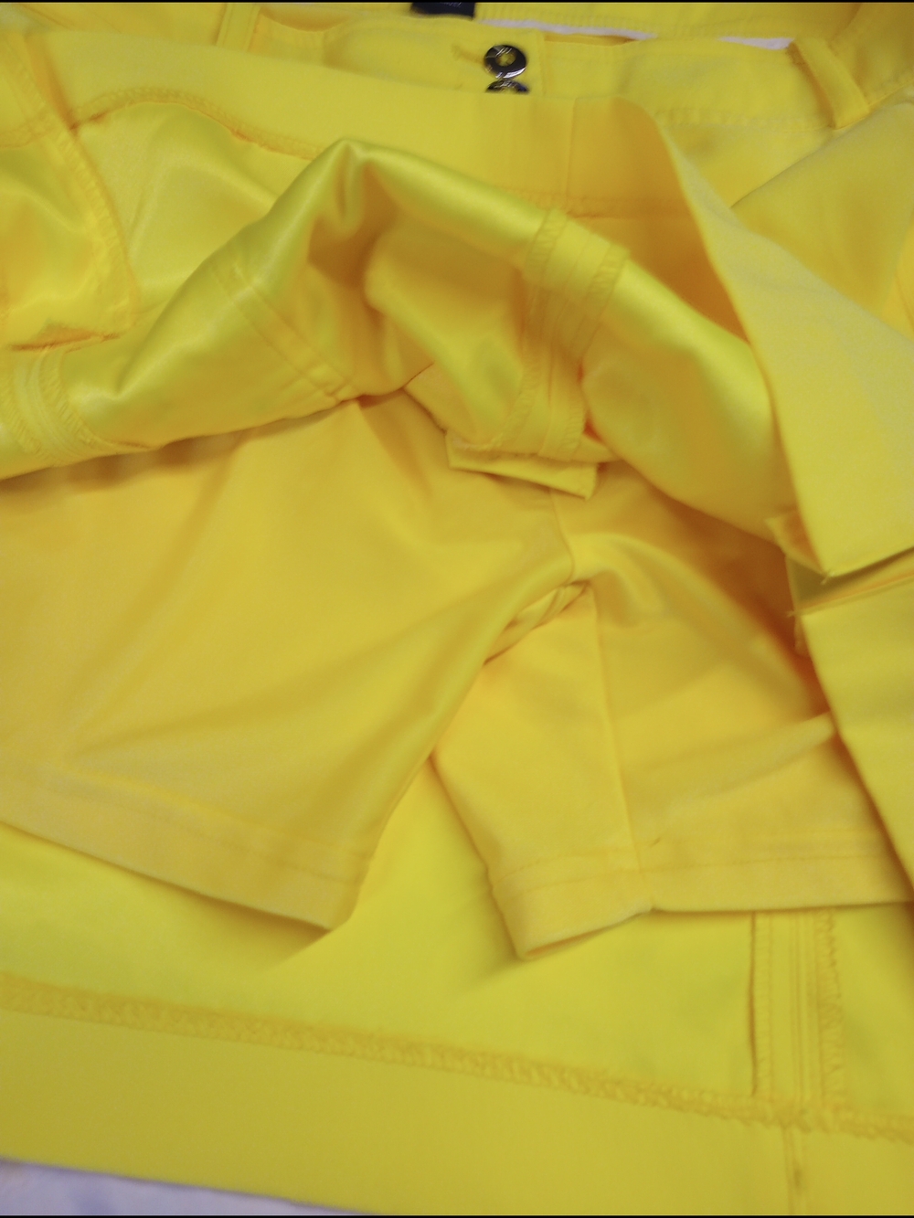 jamie sadock Bright Yellow Golf Skort with Logo Waistband Size 2 - Picture 5 of 5